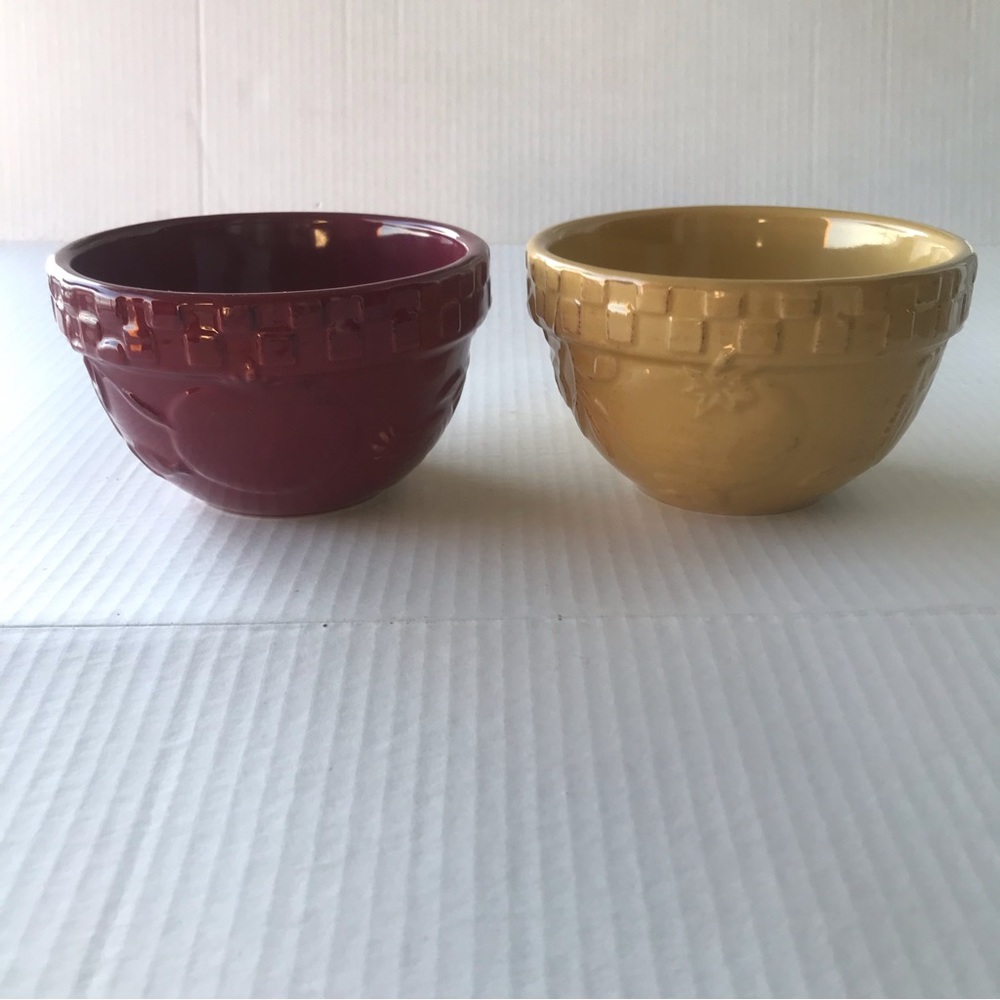 1 Signature”Home Grown”All Purpose Bowl By Riviera Van Beers Burgundy Or…